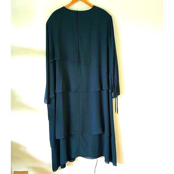 Vintage Chez California designed by Tandy layered green chiffon plus size dress - Picture 2 of 7